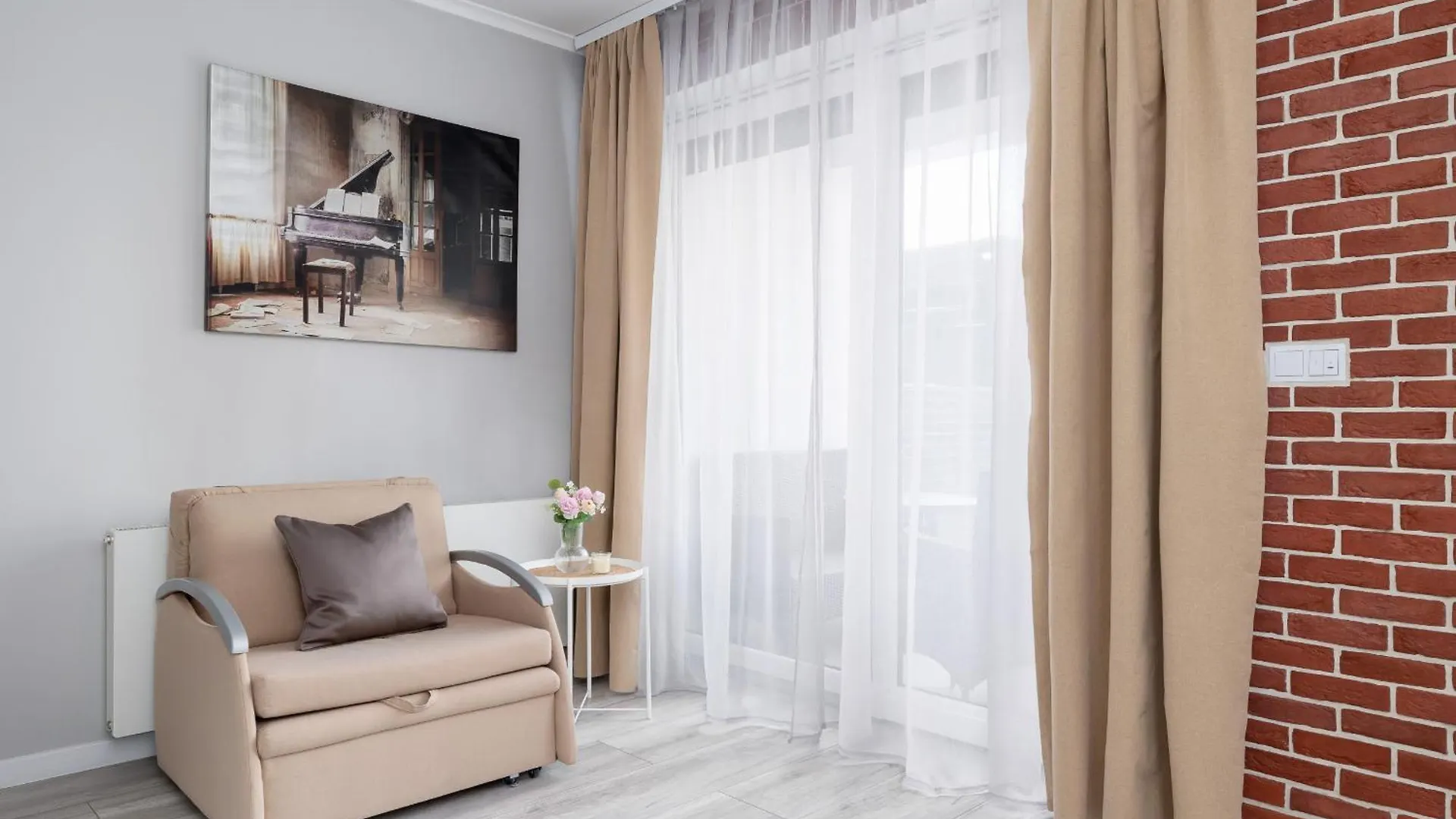 Dabska Studio With Terrace & Parking By Noclegi Renters Krakkó Apartman